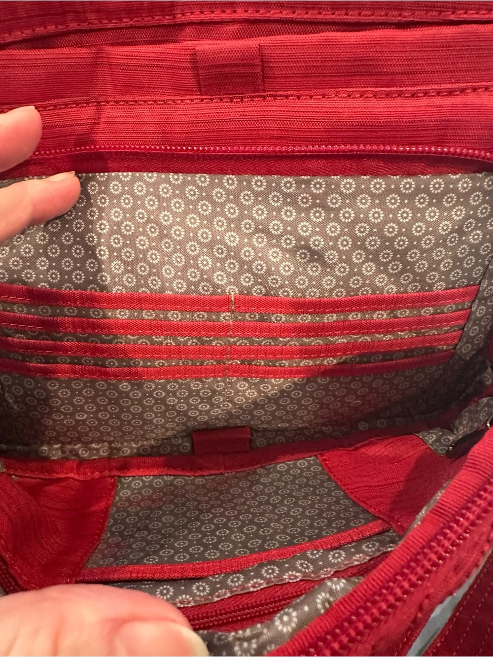 Lug Samba Bag. Never Carried. Brand new! - Picture 8 of 8